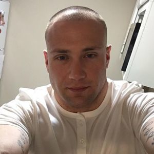 Meet your Posher, Todd